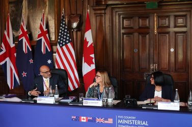 54773641961 b9d4d0b759 c